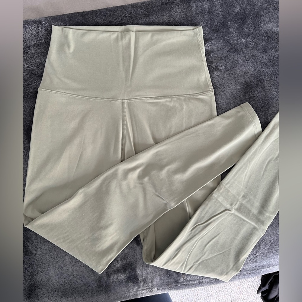 Lululemon mint green leggings